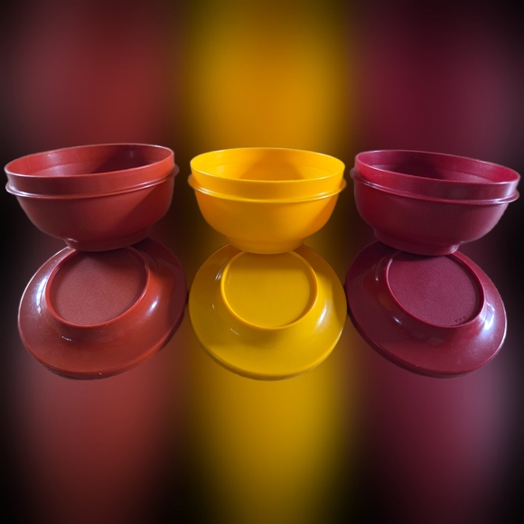 Tupperware Other - Vintage Tupperware Set of Three Colorful Bowls With Lids